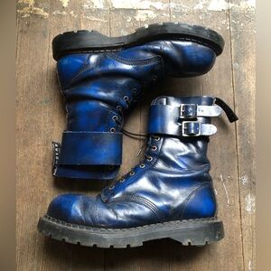 RARE grinder boots
